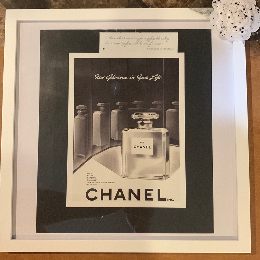 Nostalgic and Classic CHANEL ad picture framed!Beautiful handmade circa 1949‼️